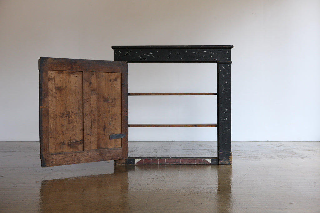 Trompe L'oeil Bookcase
