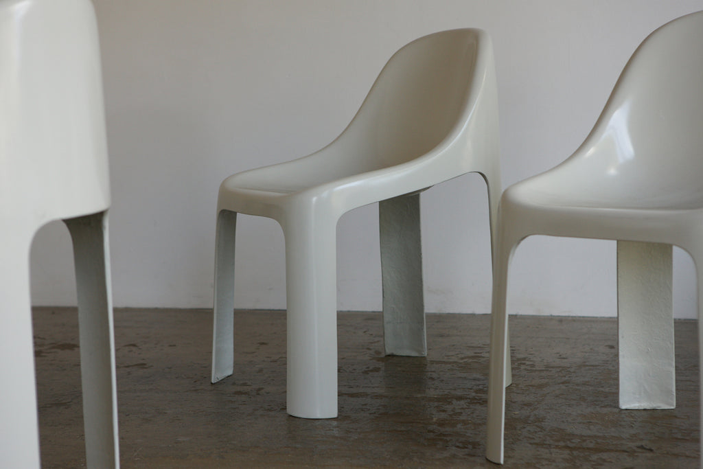 Set of 6 1970's Fibreglass Chairs by Jordi Galí Camprubí