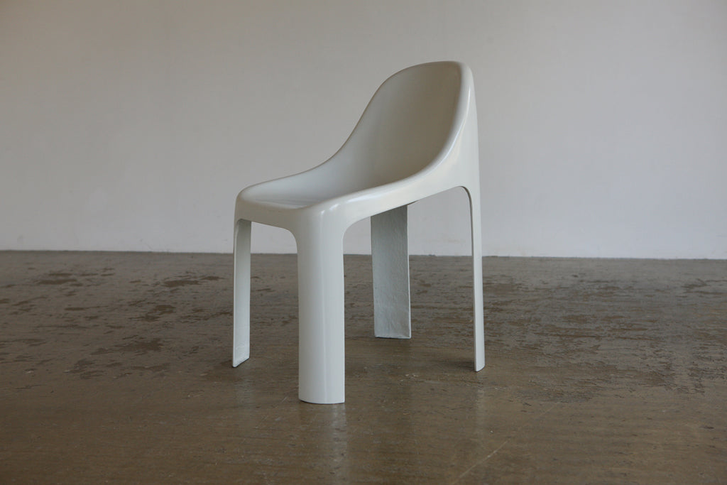 Set of 6 1970's Fibreglass Chairs by Jordi Galí Camprubí