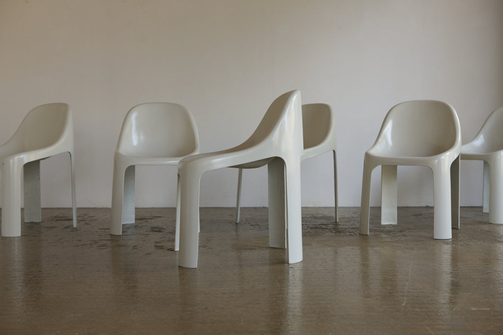 Set of 6 1970's Fibreglass Chairs by Jordi Galí Camprubí