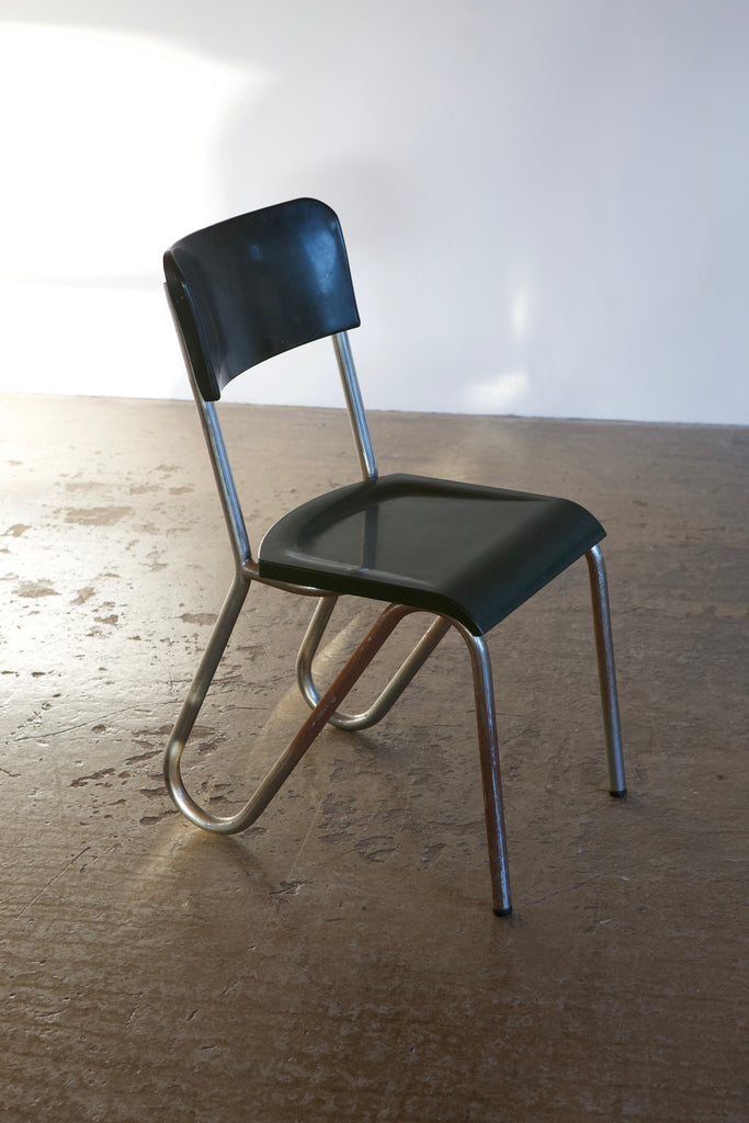 Green Tubular Metal Chair