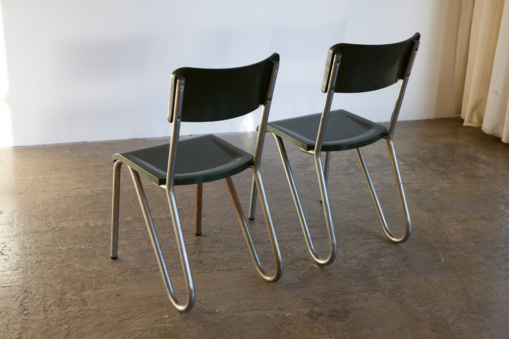 Green Tubular Metal Chair