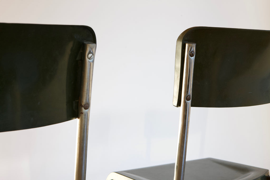 Green Tubular Metal Chair