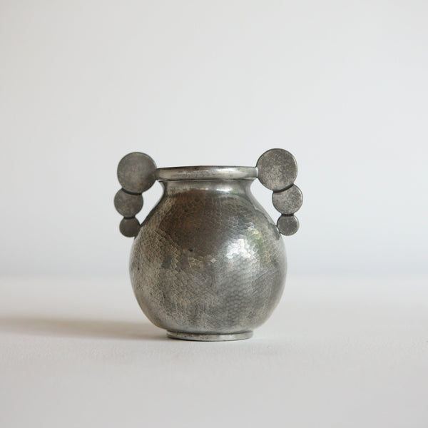 René Delavan Vase