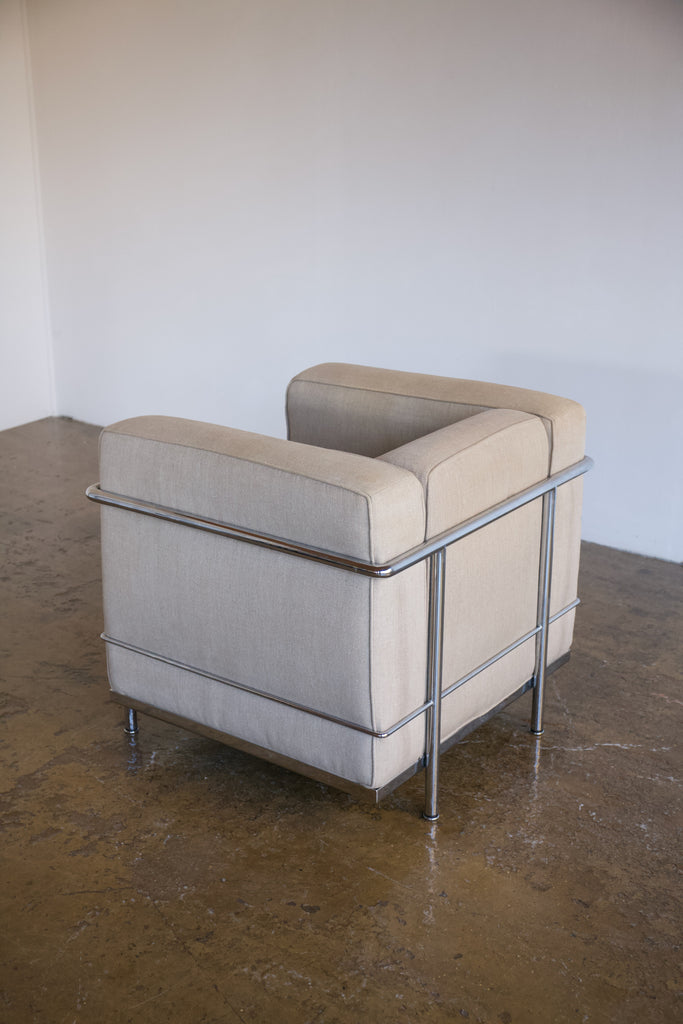 LC2 Armchair by Le Corbusier, Charlotte Perriand and Pierre Jeanneret for Cassina