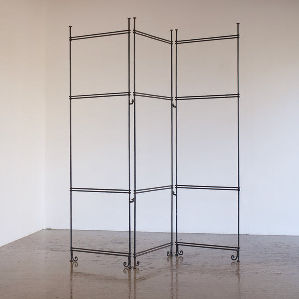 Hammered Iron Screen