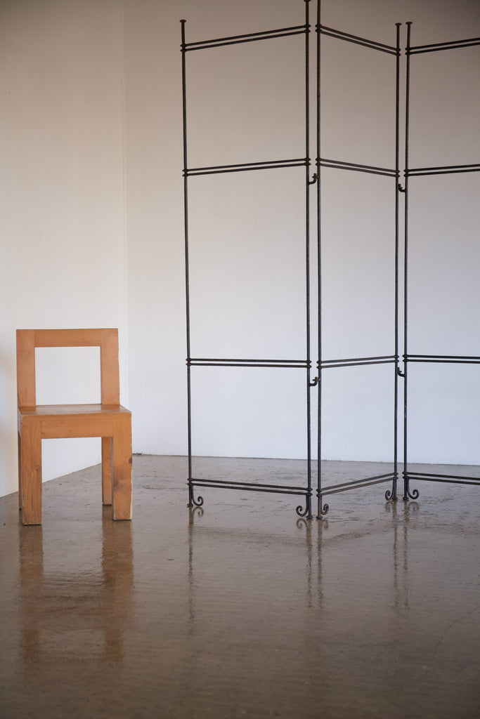 Hammered Iron Screen