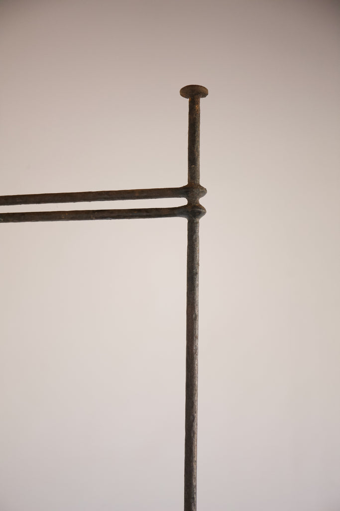 Hammered Iron Screen