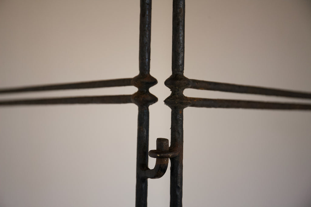 Hammered Iron Screen