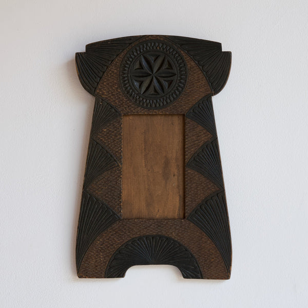 Arts & Crafts Frisian Chip Carved Picture Frame