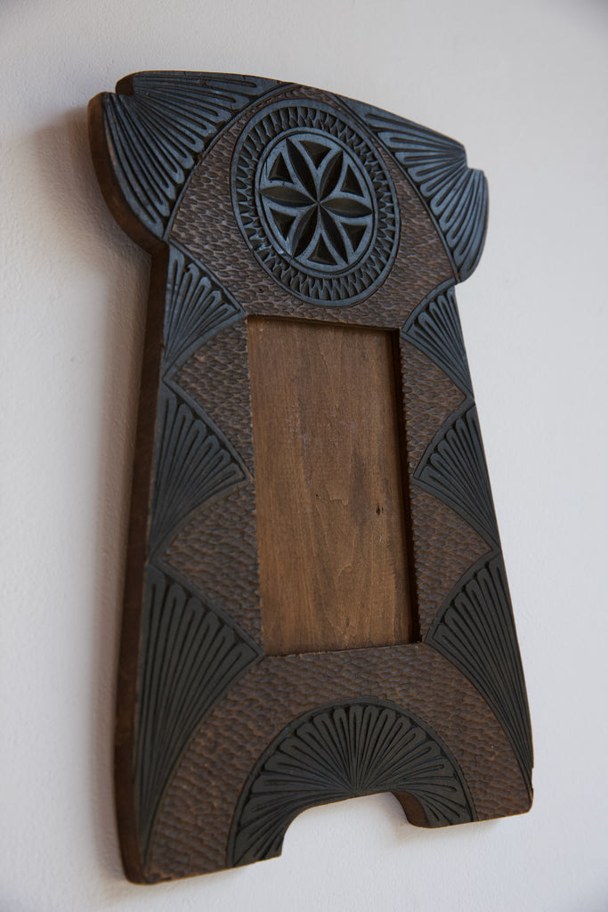 Arts & Crafts Frisian Chip Carved Picture Frame