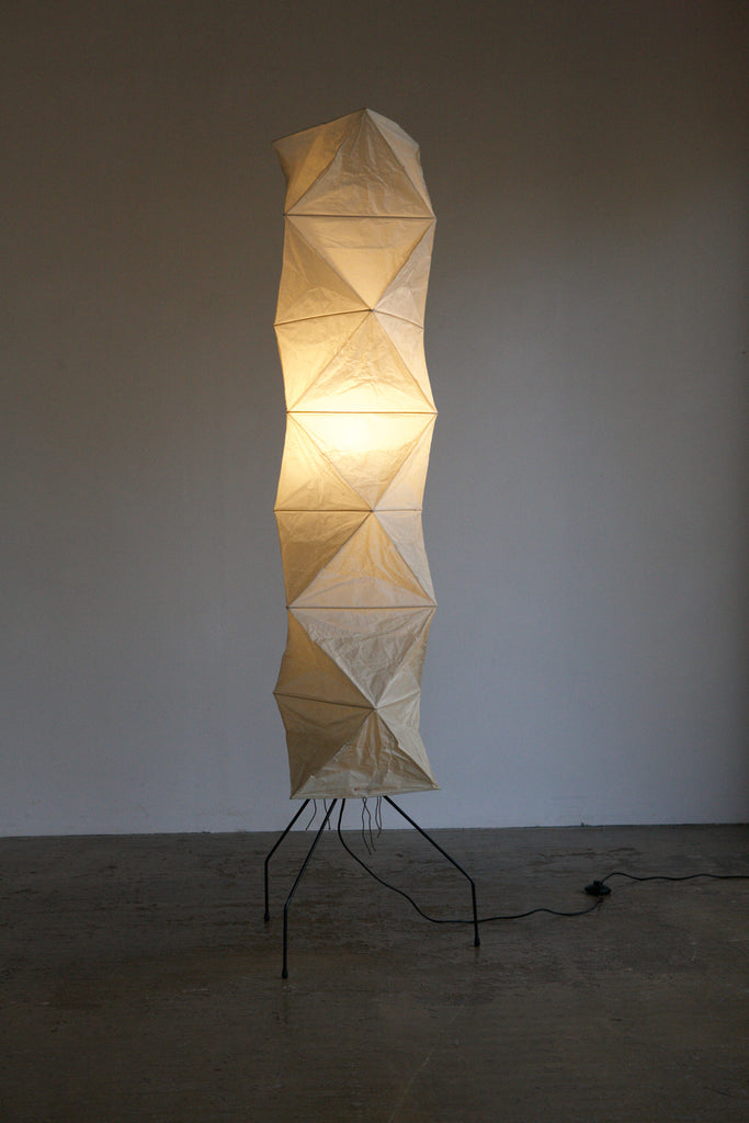 UF4-L8 Isamu Noguchi Floor Lamp